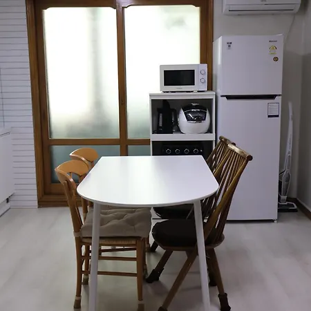 Clover Stay, 2Br,1Ba,Mapo, Free-Wifi, Seoul Luaran gambar